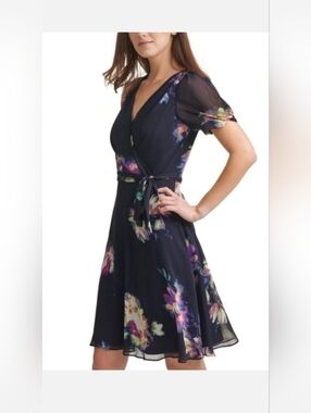 NWOT! Floral Resort Formal Women's Knot Sleeve DKNY Wrap Cocktail Midi Dress 6